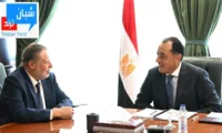 مدبولي ومحافظ البنك المركزي يبحثان خفض التضخم وزيادة التدفقات الدولارية وتعزيز الاحتياطي النقدي