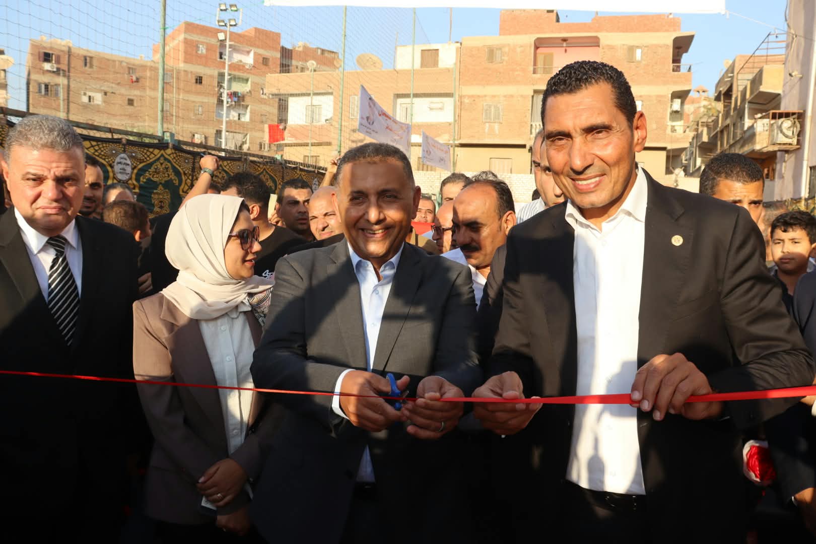 ضمن احتفالات العيد القومي.. افتتاح ملعب قانوني بالنجيل الصناعي في مركز شباب أبو الغيط بالقناطر