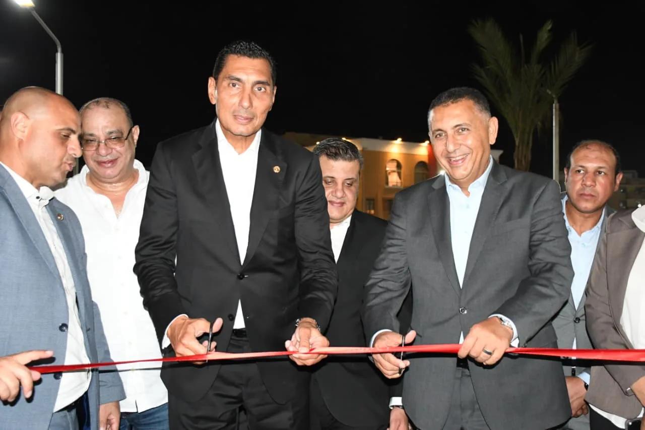 ضمن احتفالات المحافظة بعيدها القومي.. محافظ القليوبية ووزير الشباب والرياضة يفتتحان منشآت جديدة بمركز التنمية الشبابية بالعبور