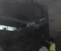 انهيار منزل مكون من ٤ طوابق في وسط بنها دون وفيات