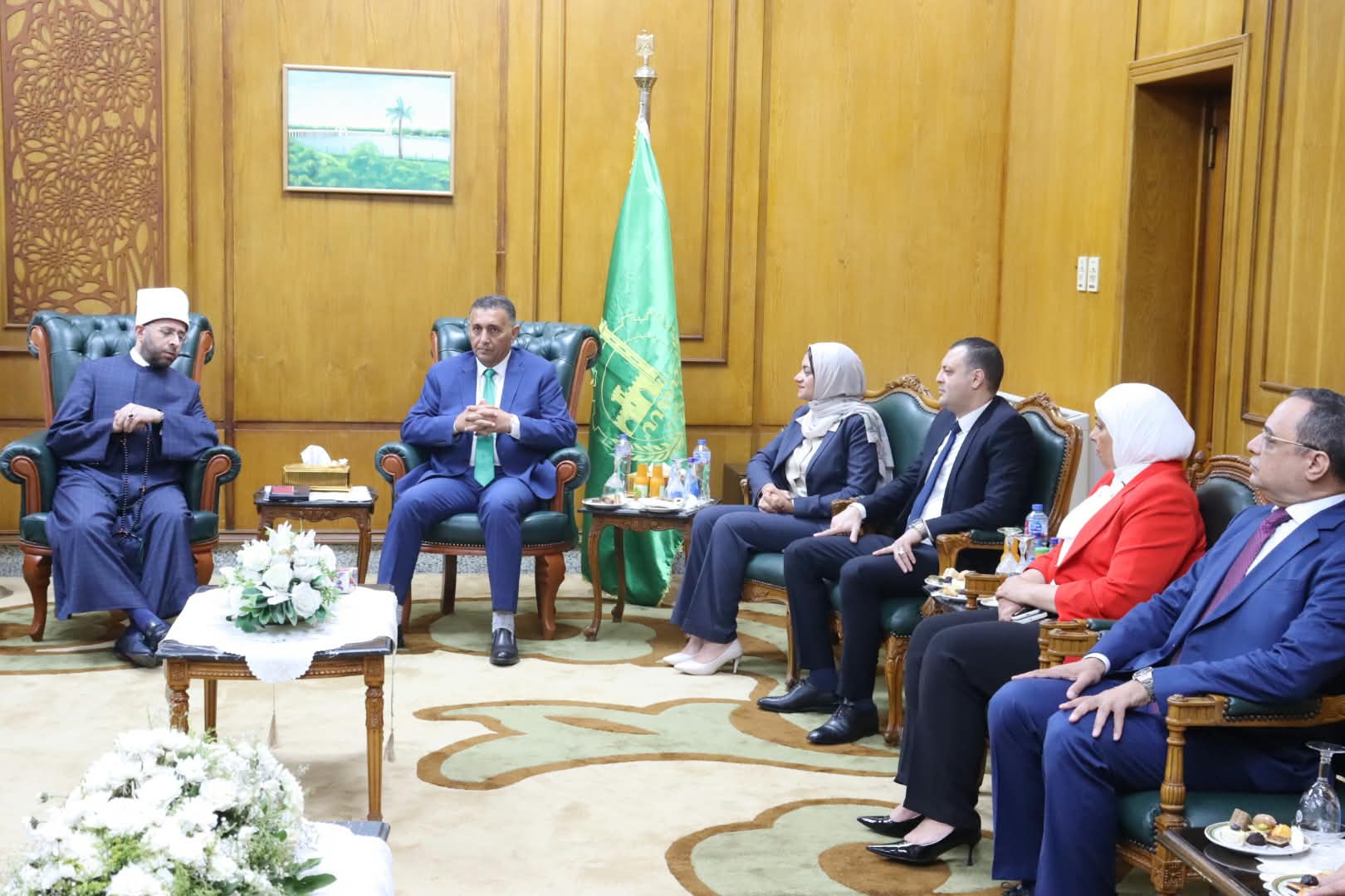محافظ القليوبية يستقبل وزير الأوقاف بديوان عام المحافظة ويشاركه احتفالات القليوبية بعيدها القومي الـ158 محافظ القليوبية يستقبل وزير الأوقاف بديوان عام المحافظة ويشاركه احتفالات القليوبية بعيدها القومي الـ158