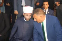 محافظ القليوبية يستقبل وزير الأوقاف بديوان عام المحافظة ويشاركه احتفالات القليوبية بعيدها القومي الـ158