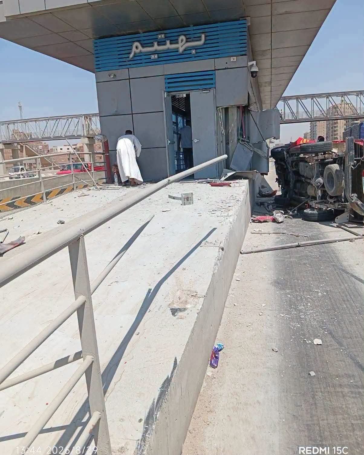 حادث على مسار الأتوبيس الترددي يتسبب في تأخير الرحلات.. تفاصيل الواقعة