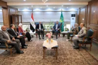 محافظ القليوبية يستقبل وزير التربية والتعليم بديوان عام المحافظة تمهيدًا لافتتاح 3 مدارس بمركزي بنها وطوخ