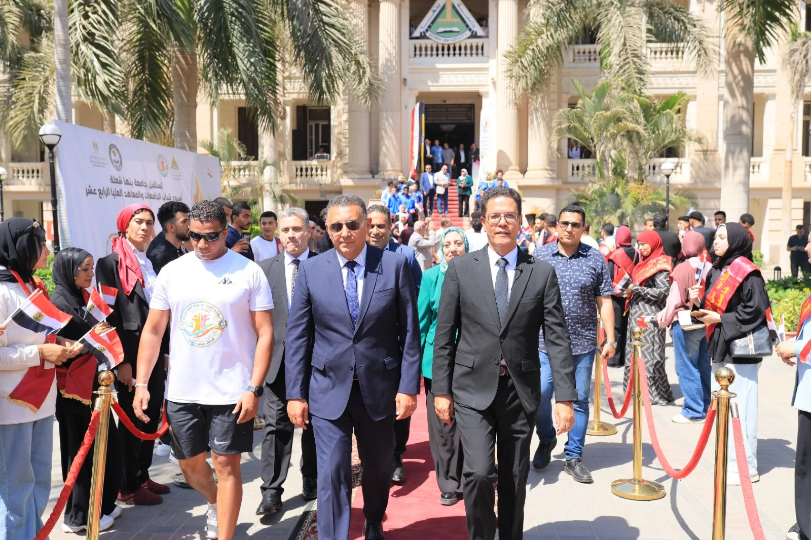 محافظ القليوبية ورئيس جامعة بنها يشهدان استقبال شعلة أسبوع شباب الجامعات والمعاهد العليا الرابع عشر محافظ القليوبية ورئيس جامعة بنها يشهدان استقبال شعلة أسبوع شباب الجامعات والمعاهد العليا الرابع عشر
