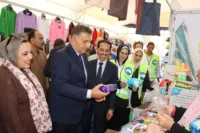 محافظ القليوبية يفتتح معرض «أهلاً مدارس» ببنها بتخفيضات تصل إلى 35%.. ويوجه بزيادة نسب الخصم لتخفيف الأعباء عن الأسر