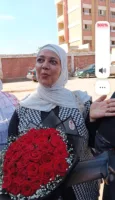 بالورد.. معلمو مدرسة الشهيد أحمد سمير يستقبلون مديرة المدرسة بعد تكريمها من وزير التعليم