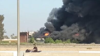 النيران تلتهم مخزنًا على الطريق الزراعي بسنديون.. والحماية المدنية تتدخل