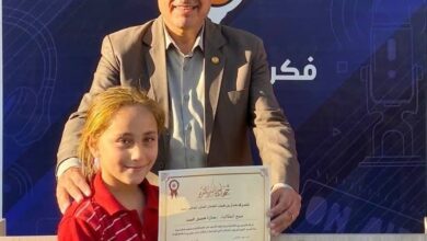 الأمانة سلوك يُقدَّر.. مدارس الشبان تكرّم طالبتين تقديرًا لأخلاقهما الأمانة سلوك يُقدَّر.. مدارس الشبان تكرّم طالبتين تقديرًا لأخلاقهما