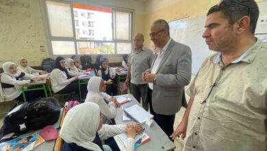 جولة مفاجئة لمدير تعليم القليوبية بمدارس بنها.. إحالة مدير مدرسة للتحقيق بسبب انصراف الطلاب مبكرًا جولة مفاجئة لمدير تعليم القليوبية بمدارس بنها.. إحالة مدير مدرسة للتحقيق بسبب انصراف الطلاب مبكرًا