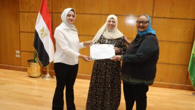 محافظ القليوبية يستقبل رئيس الإدارة المركزية لوحدات السكان ويُكلّف نائبته بتكريم المجتازين لدورة «منهجية العمل وإعداد المبادرات ومؤشرات أداء البرنامج السكاني» خلال ختام فعاليات الدورة التدريبية بقاعة المؤتمرات بديوان عام المحافظة