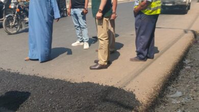 محافظ القليوبية يتابع تنفيذ 13 مطبًا صناعيًا بالطريق البطيء الداعم لطريق البر الشرقي «بنها – المنصورة» استجابةً لمطالب المواطنين محافظ القليوبية يتابع تنفيذ 13 مطبًا صناعيًا بالطريق البطيء الداعم لطريق البر الشرقي «بنها – المنصورة» استجابةً لمطالب المواطنين