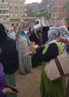 «أهلًا بيكم في مدرستكم».. صالحة تتابع دخول الطلاب بأول أيام الدراسة