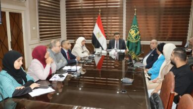 محافظ القليوبية يناقش مخطط تحويل «القلج» إلى مدينة.. ويؤكد أهمية وضع رؤية عمرانية متكاملة للمنطقة محافظ القليوبية يناقش مخطط تحويل «القلج» إلى مدينة.. ويؤكد أهمية وضع رؤية عمرانية متكاملة للمنطقة