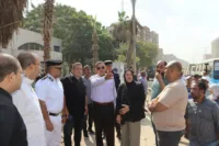 محافظ القليوبية يشهد حملة مكبرة لإزالة الإشغالات بشارع 15 مايو بشرق شبرا الخيمة