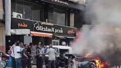 اشتعال النيران في «توك توك» بالخصوص.. والدفع بسيارات الإطفاء للسيطرة على الحريق