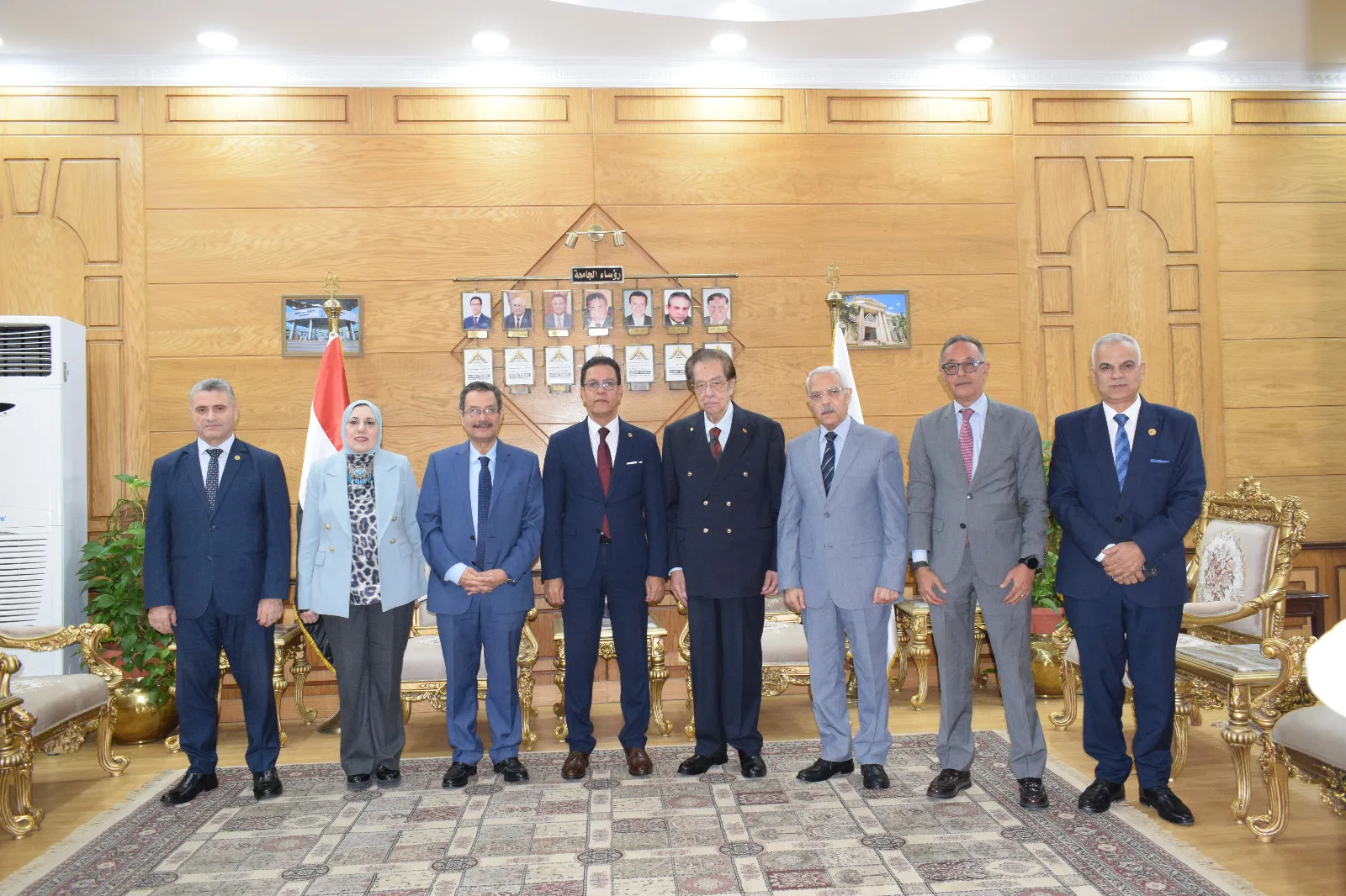 رئيس جامعة بنها يفتتح المؤتمر السنوي الخامس للدراسات العليا للعلوم الإنسانية رئيس جامعة بنها يفتتح المؤتمر السنوي الخامس للدراسات العليا للعلوم الإنسانية