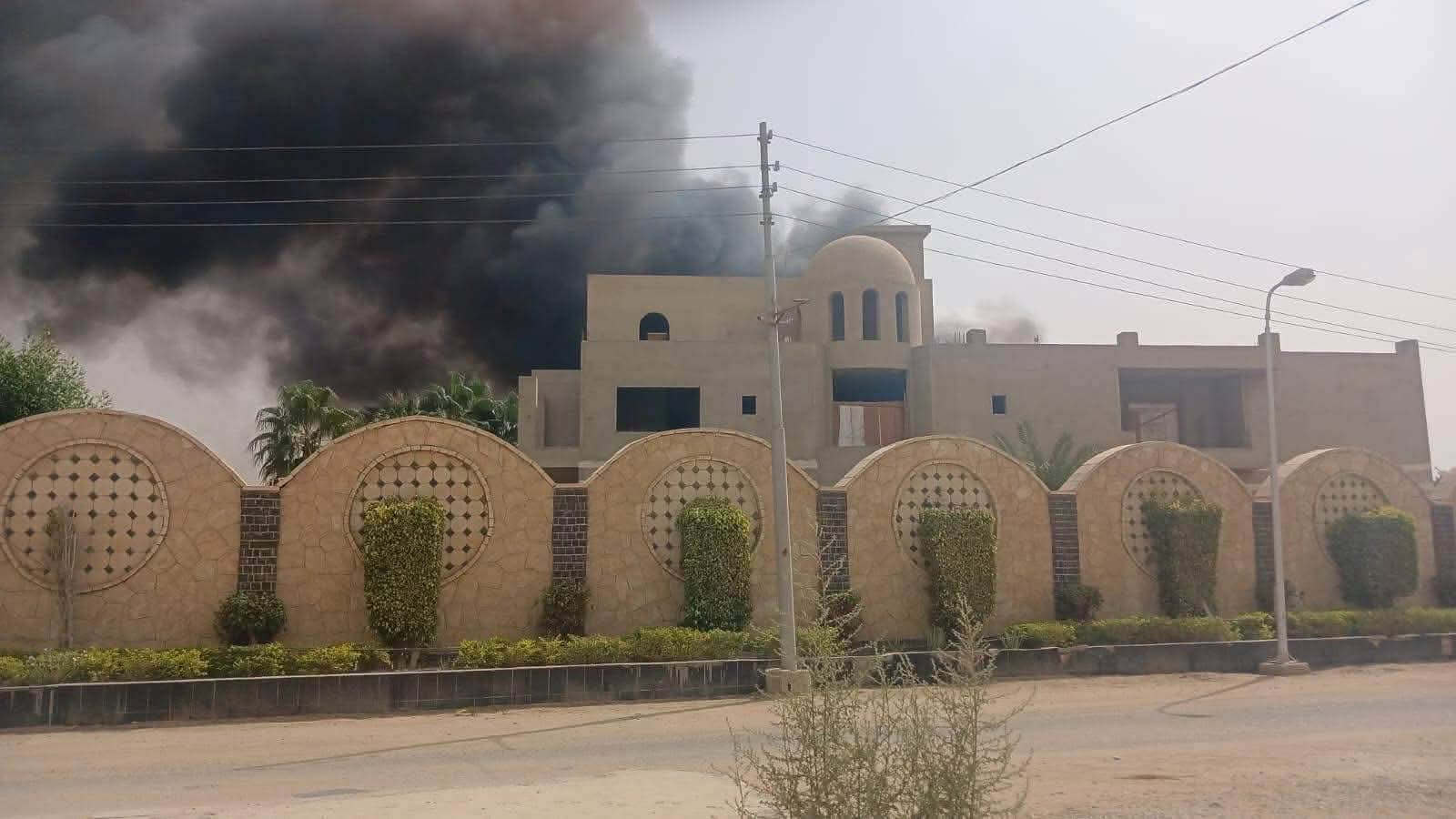 الحماية المدنية تسيطر على حريق بمزرعة في خط 11 بمدينة العبور دون امتداد النيران للمناطق المجاورة