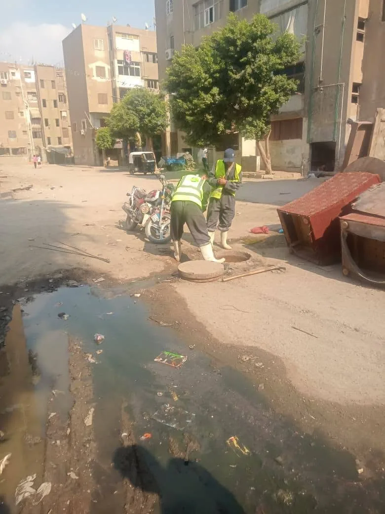 مياه مجهولة المصدر تعطل دخول الأطباء للوحدة البيطرية بشرق شبرا الخيمة.. وتحرك عاجل من الأجهزة التنفيذية مياه مجهولة المصدر تعطل دخول الأطباء للوحدة البيطرية بشرق شبرا الخيمة.. وتحرك عاجل من الأجهزة التنفيذية
