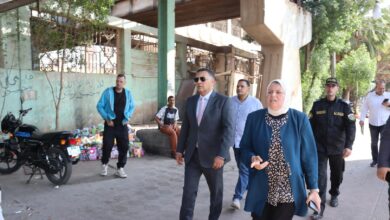 محافظ القليوبية من قلب المؤسسة بشبرا الخيمة: حلول حضارية للباعة الجائلين دون قطع أرزاقهم